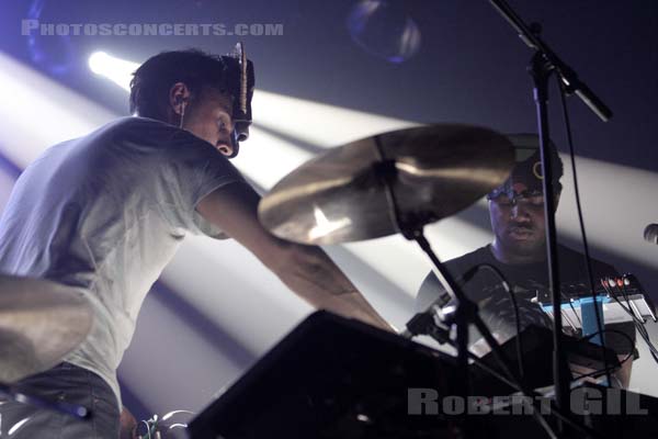 SBTRKT - 2012-02-17 - PARIS - La Machine (du Moulin Rouge) - 